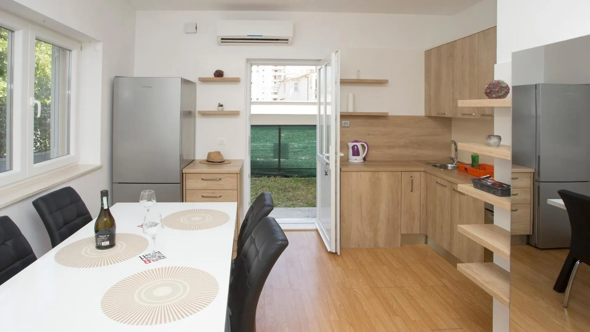 Apartment Adria Split