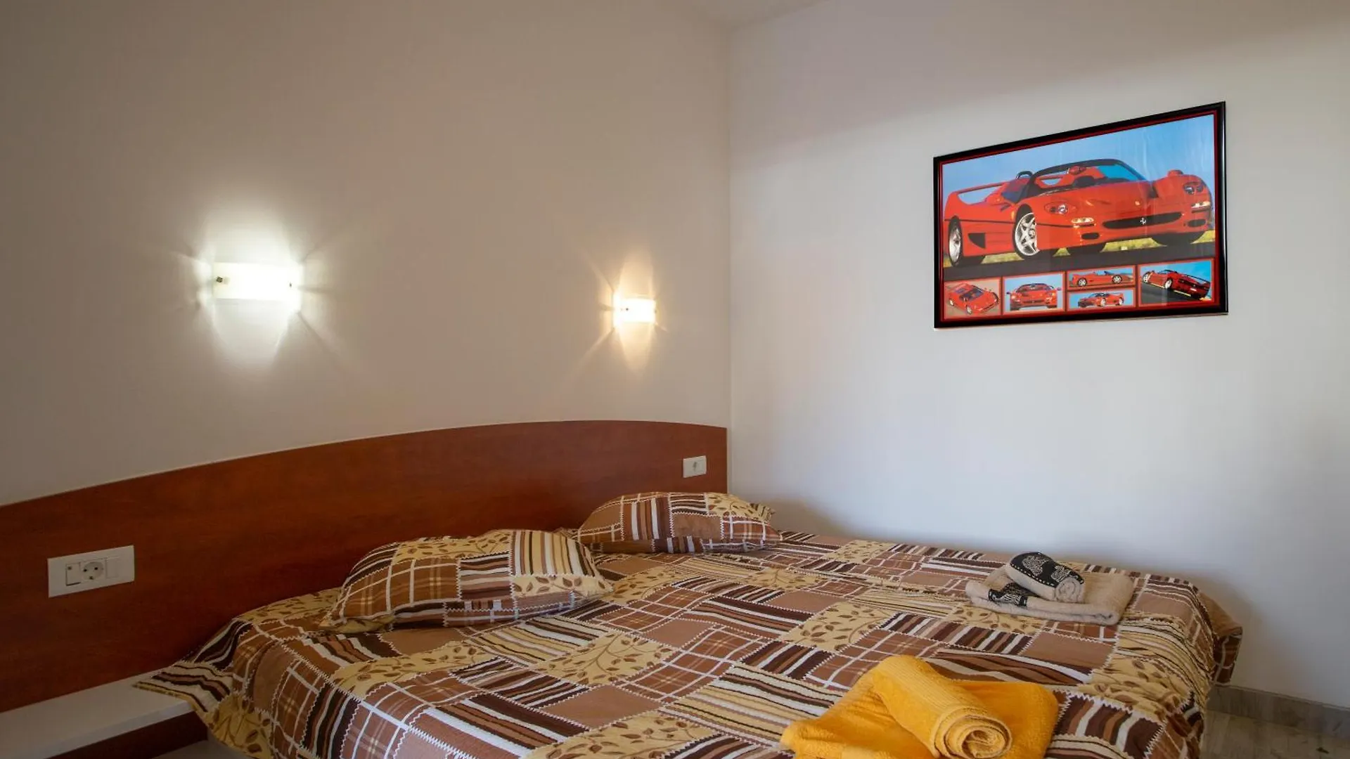 Apartment Adria Split 0*,