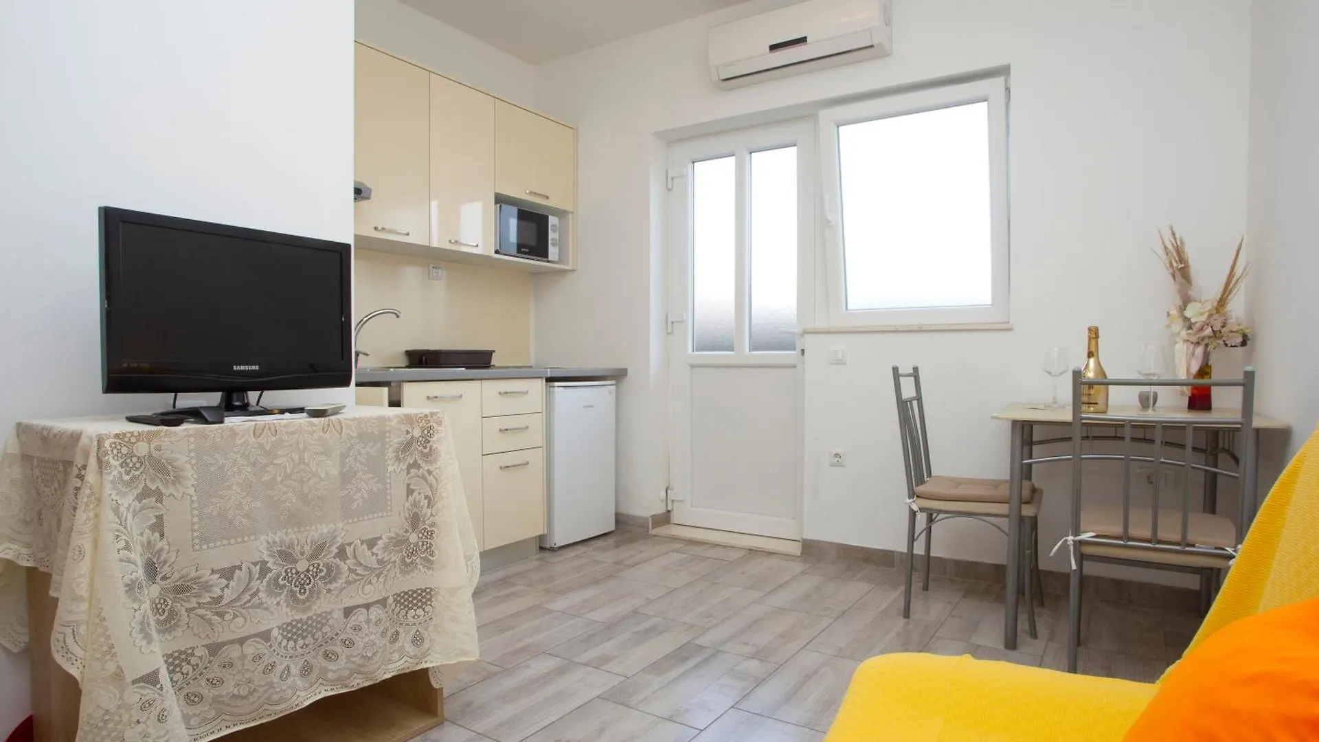 Apartment Adria Split