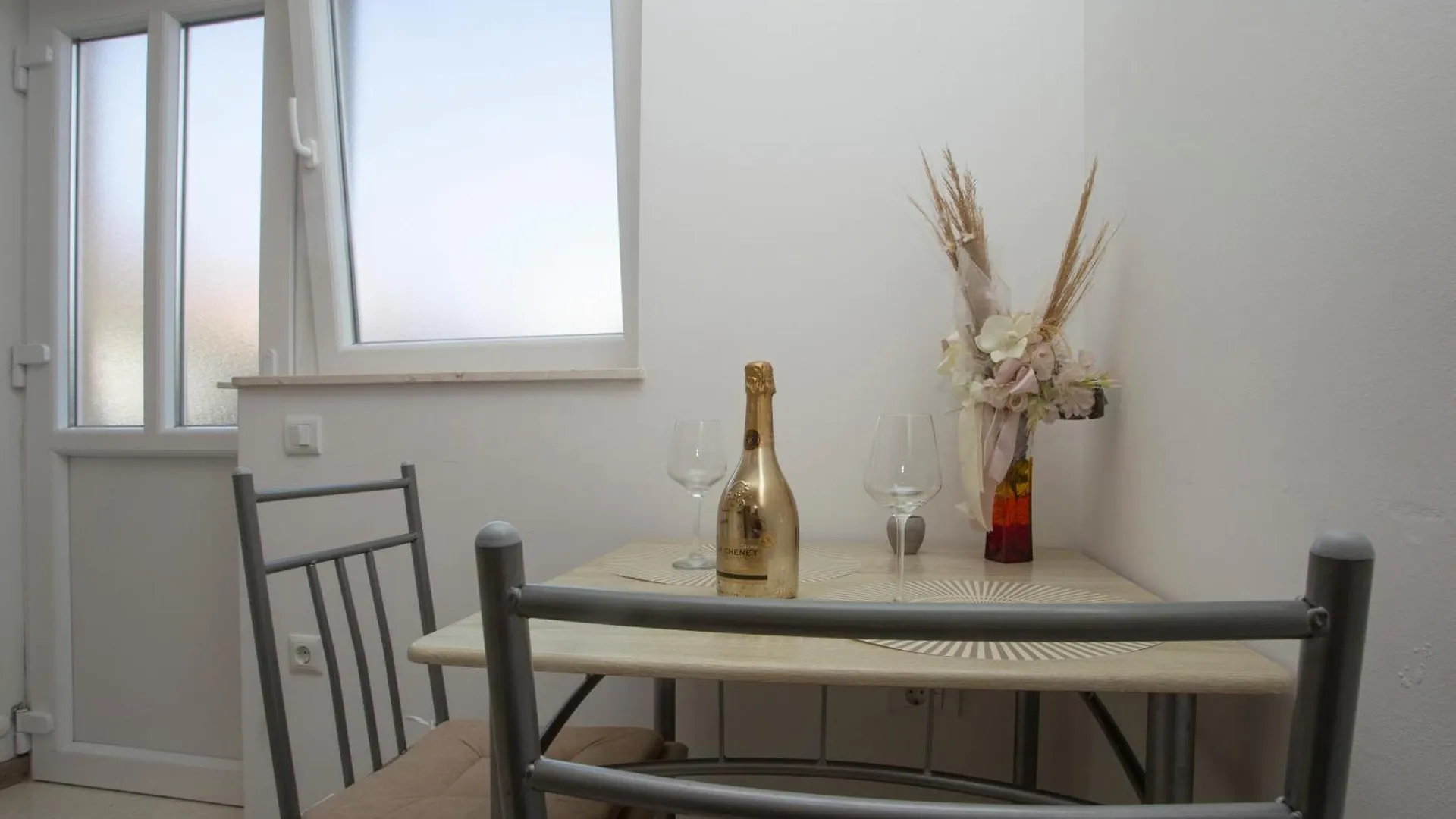 Apartment Adria Split 0*,